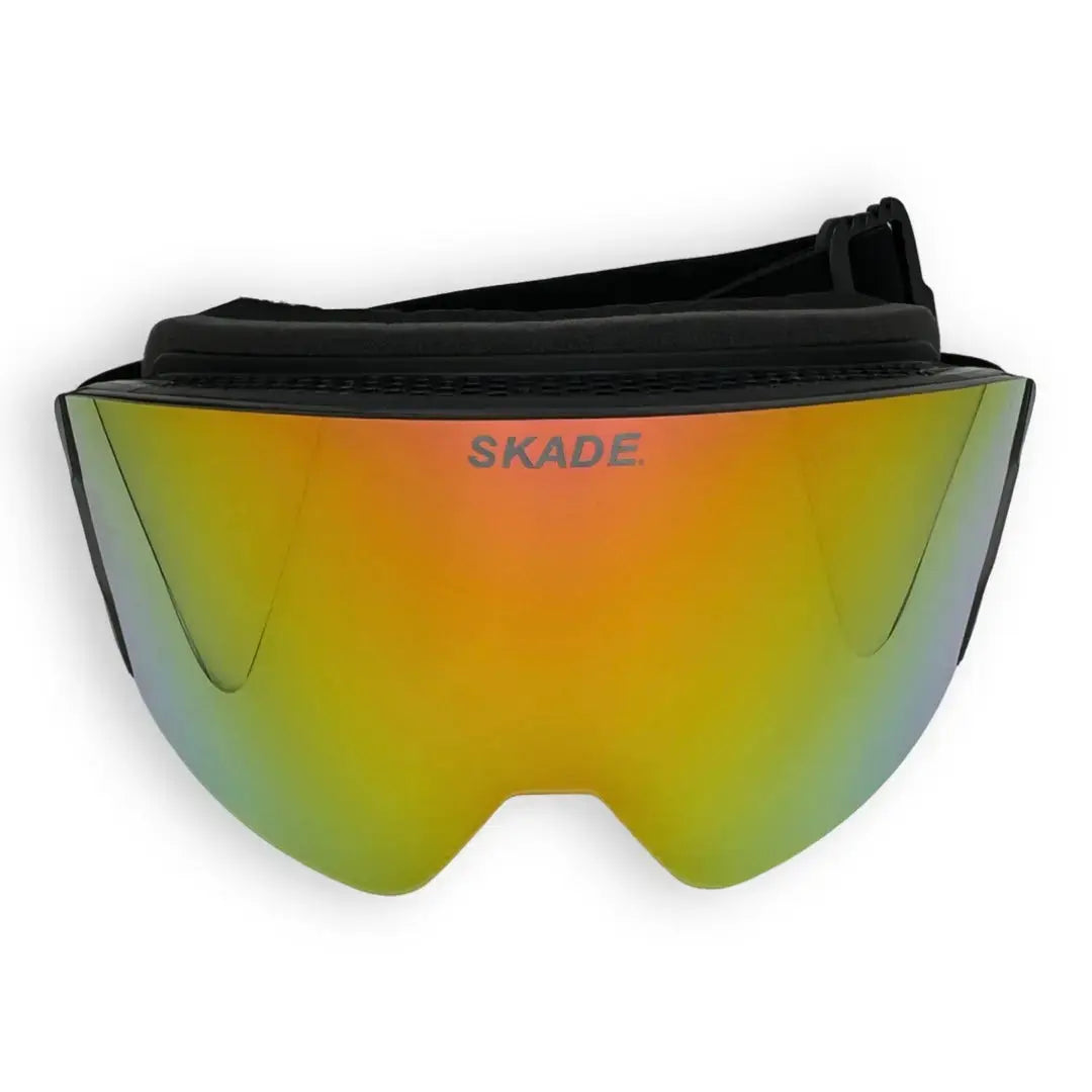 a pair of ski goggles brand Skade on a white background